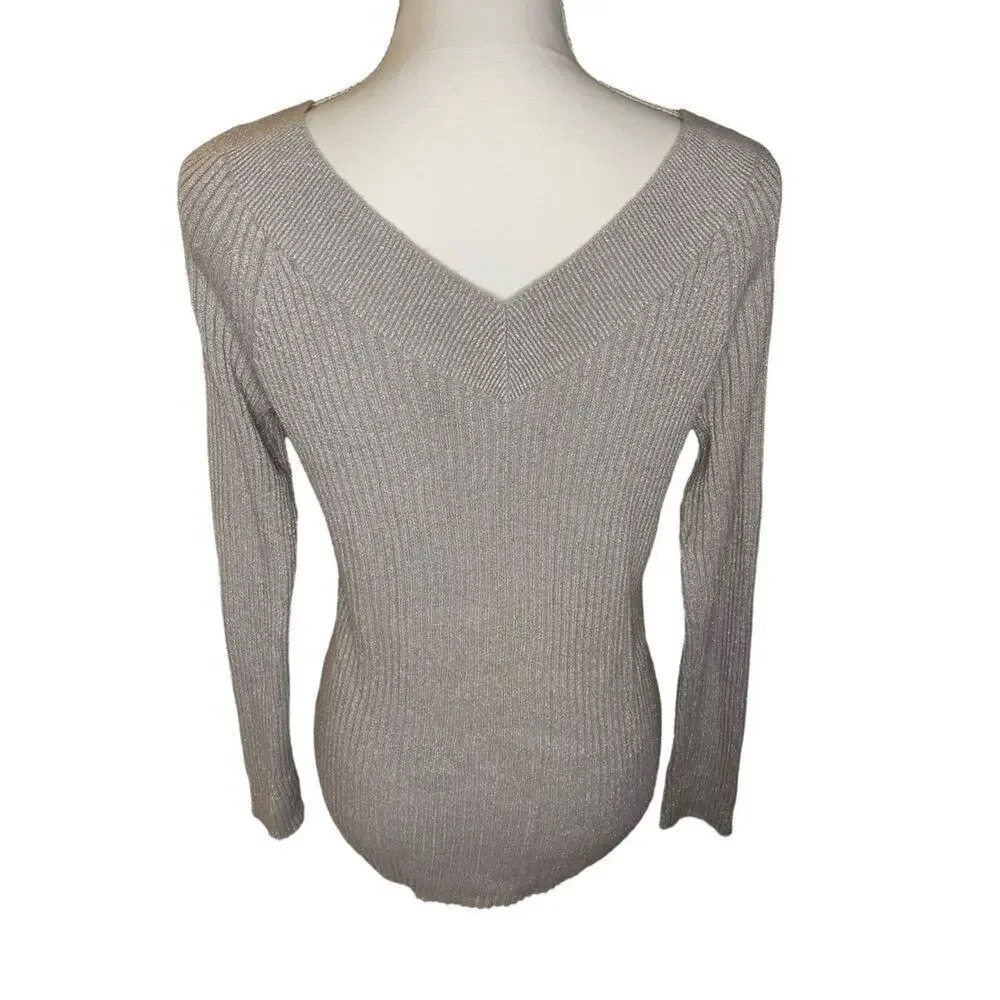 New York & Company Women’s Large‎ Silver Metallic Sparkle Cable Knit Sweater